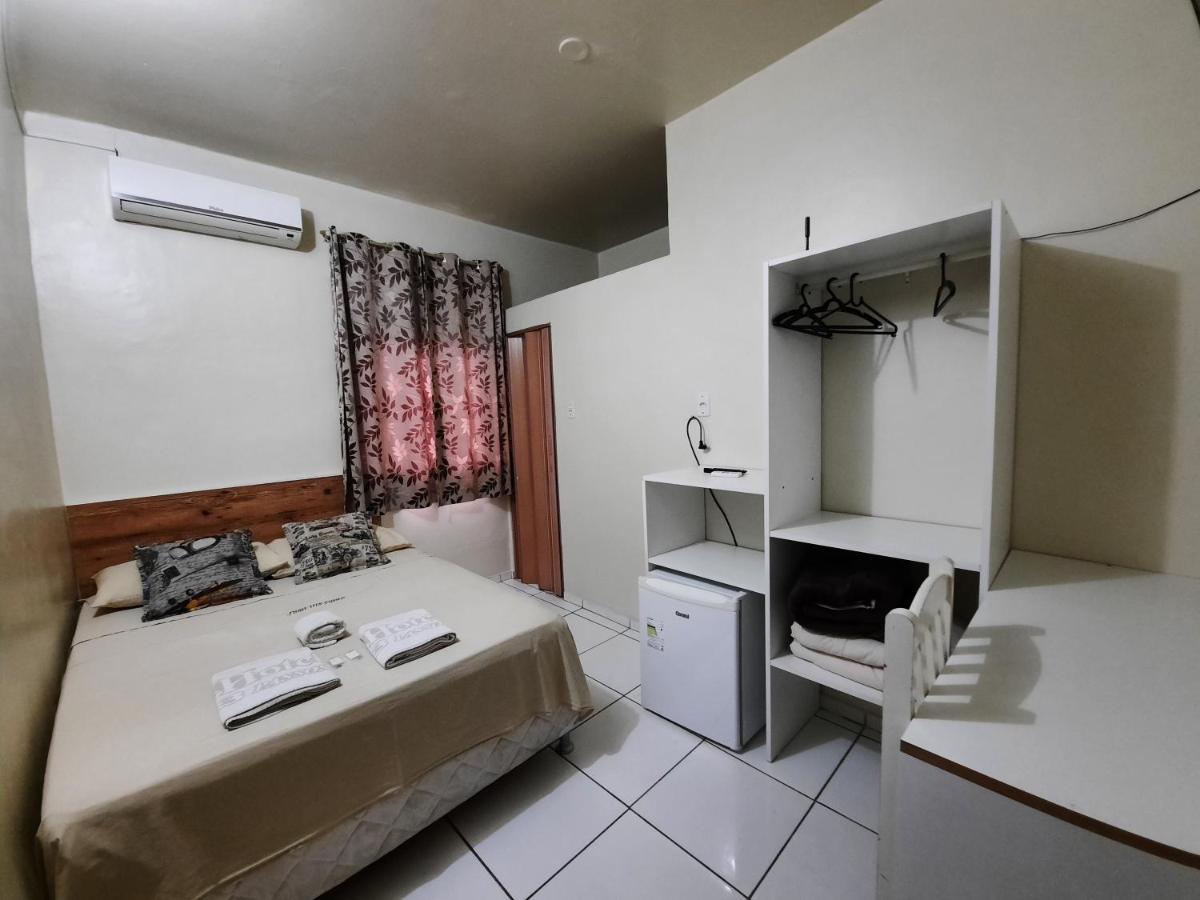 Hotel Tres Passos - Prox Ao Aeroporto E Rodoviaria ポルト・アレグレ エクステリア 写真
