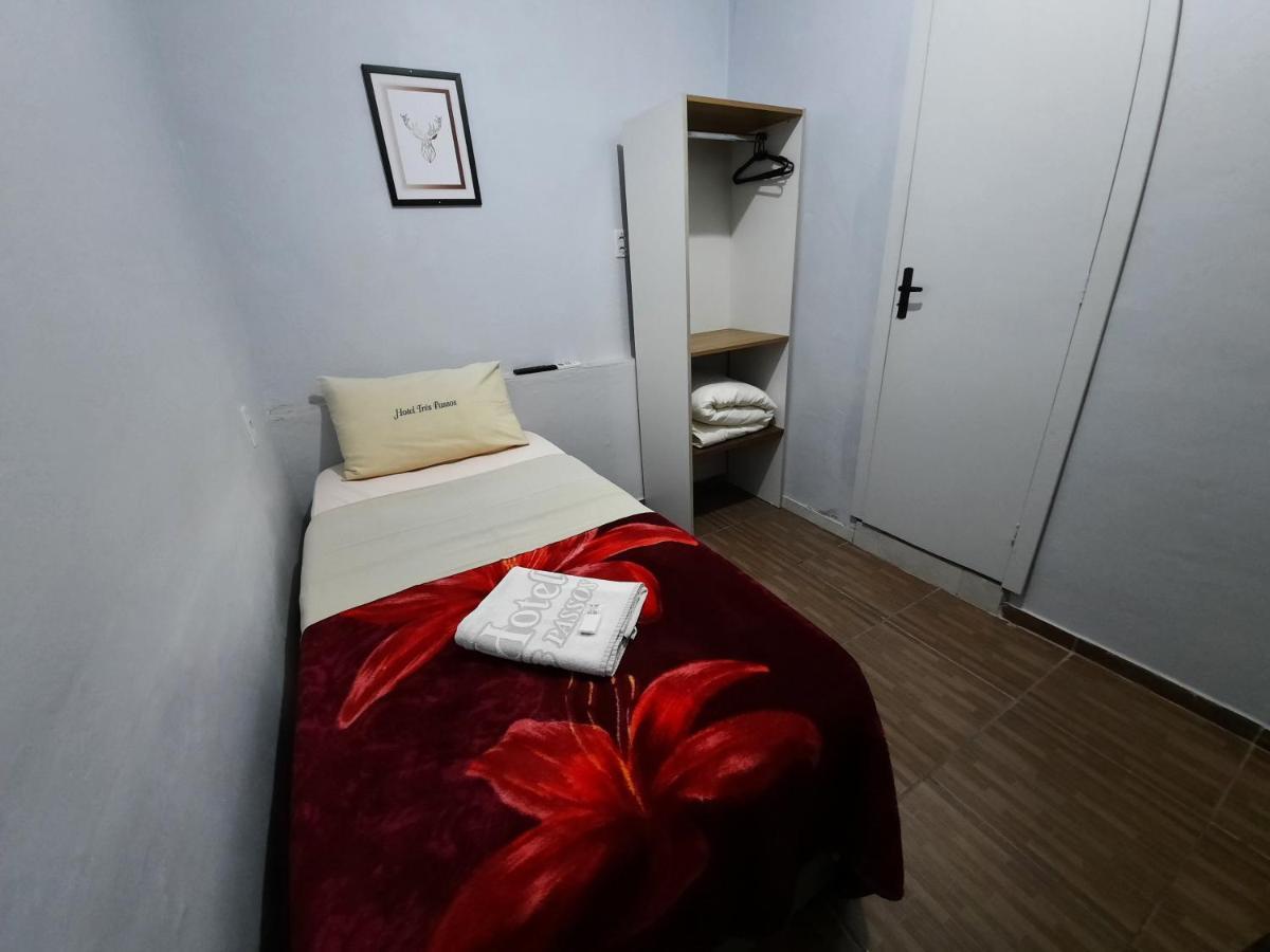 Hotel Tres Passos - Prox Ao Aeroporto E Rodoviaria ポルト・アレグレ エクステリア 写真